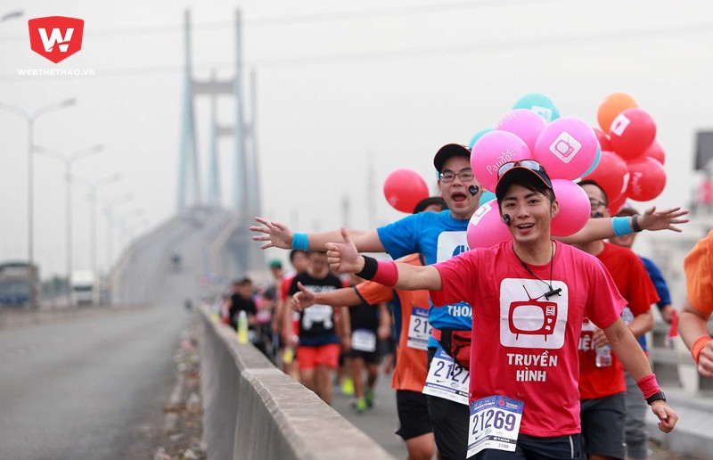 Mới lạ: CĐV nhắn tin “tiếp lửa” cổ vũ runner từ xa ở Ho Chi Minh City Marathon 2019