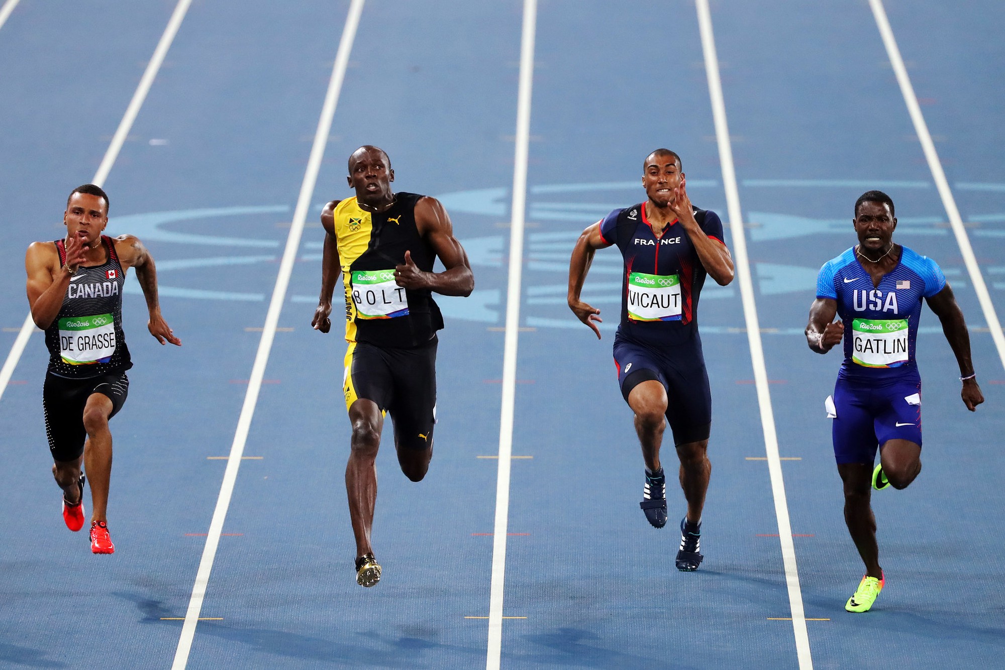 Thời điểm Gatlin bị Usain Bolt bắt kịp ở khoảng 60m