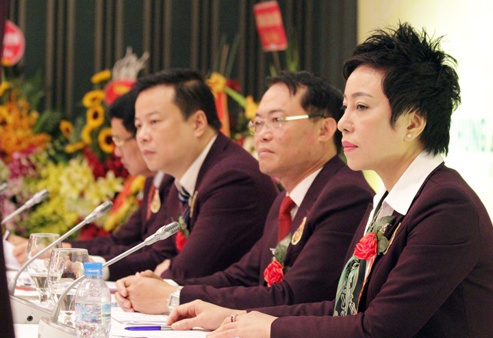 Bà Nguyễn Thị Nhung làm Phó Chủ tịch kiêm Tổng thư ký