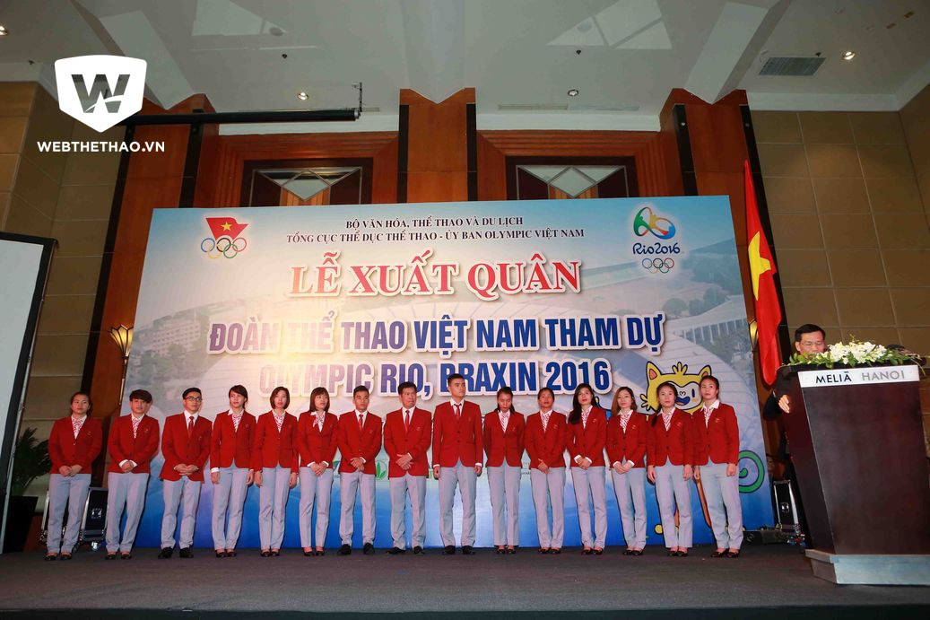 Các VĐV đại diện đoàn thể thao Việt Nam có mặt trong buổi lễ xuất quân