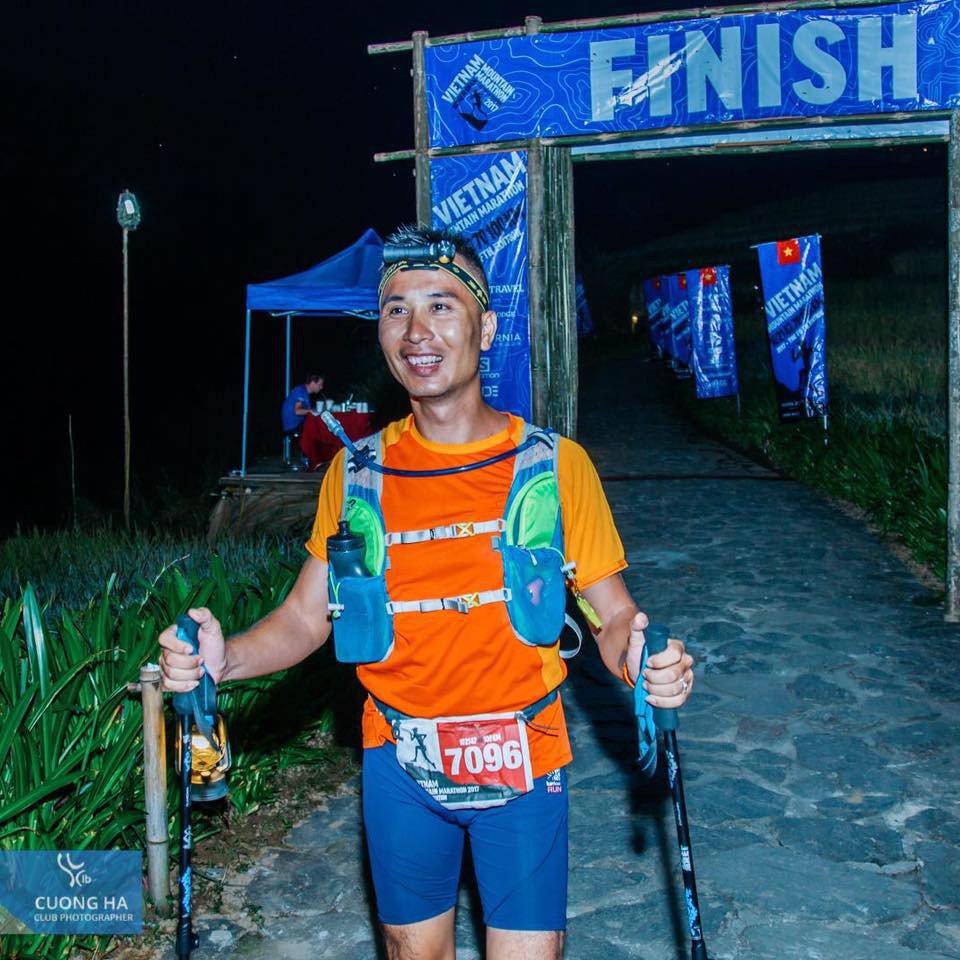 Anh Tô Hiếu Trung tại giải Vietnam Mountain Marathon 2017. Ảnh: NVCC