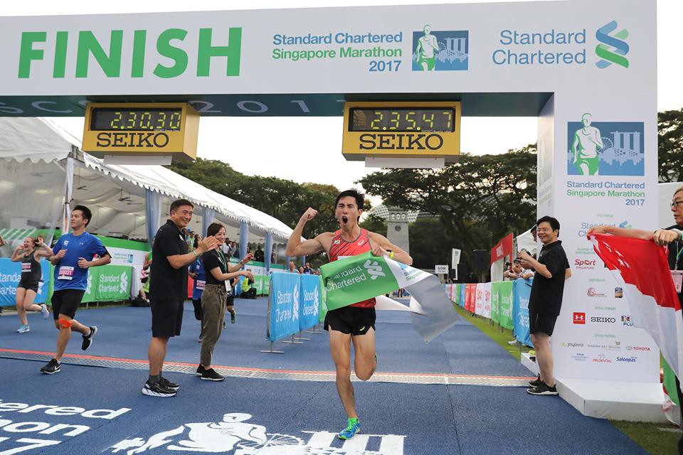 ĐKVĐ SEA Games Soh Rui Yong lần đầu tiên tham dự Singapore Marathon sau 16 năm và trở thành nhà vô địch quốc gia đầu tiên