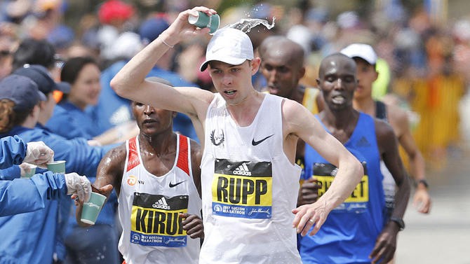 Galen Rupp tiến bộ qua từng giải marathon. Cả 4 giải marathon anh tham dự đều đạt thứ hạng cao