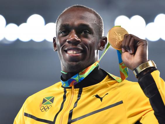 Christian Coleman chạy 100m dưới 10 giây trước huyền thoại Usain Bolt