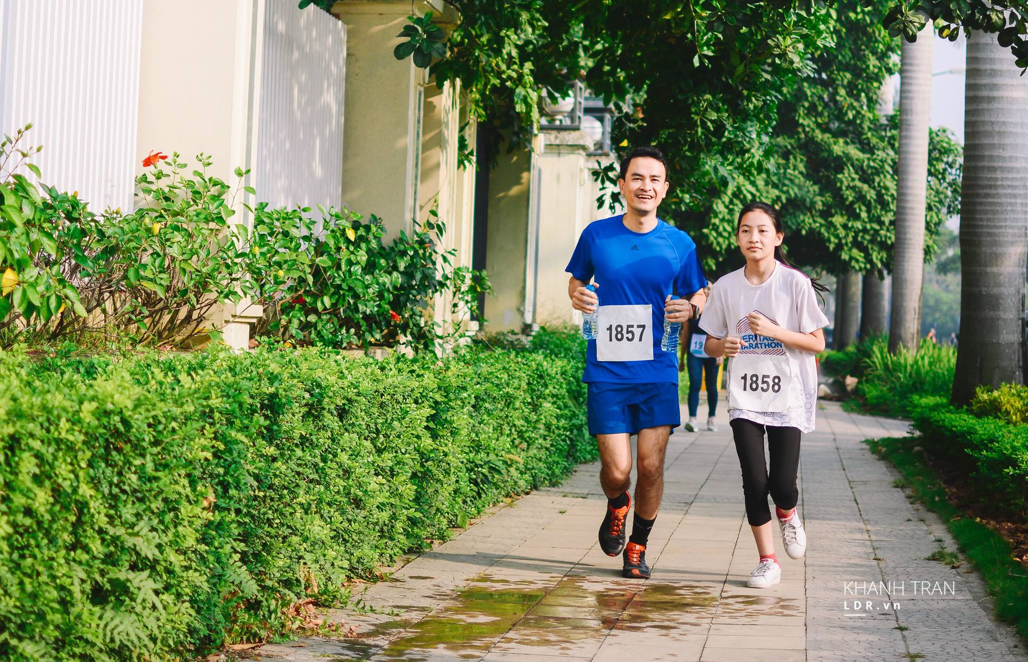 VĐV Nguyễn Quốc Tuấn, giải 3 21km LDR Half Marathon 2015 ''hi sinh'' cự ly dài để chạy cùng con gái