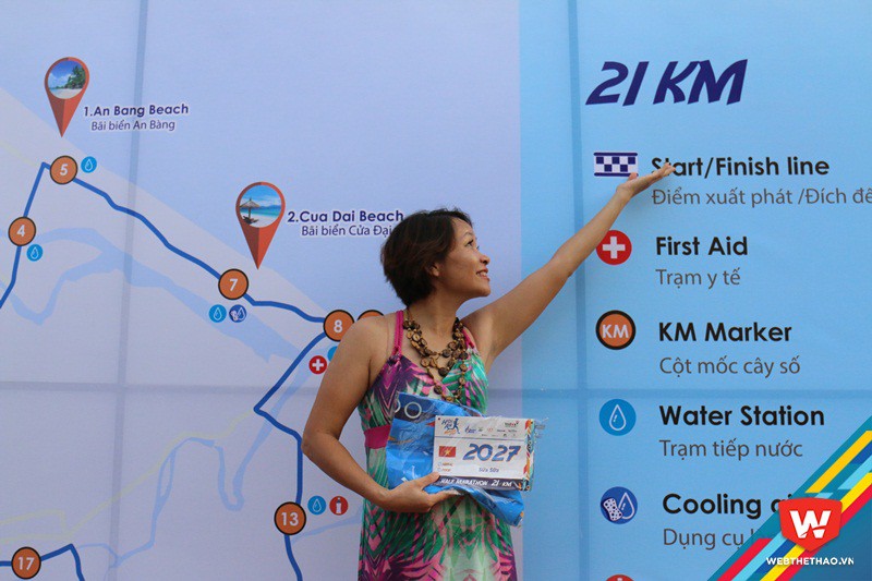 Chị Phạm Thị Thọ, một runner thuộc Hội những người thích chạy đường dài ở Hà Nội cũng bay vào Hội An tham gia giải cũng vì muốn tham quan phố cổ Hội An