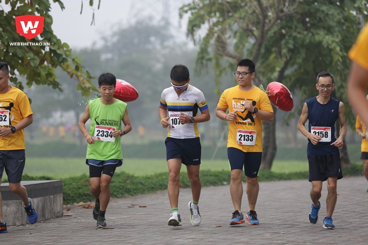 Thời gian mục tiêu 2h50 cũng có đến 2 người dẫn tốc độ. Theo chia sẻ của pacer Dương Hải Anh (2133), anh đã tập chạy chăm chỉ trong 1 tháng vừa qua với tổng quãng đường lên tới 300km