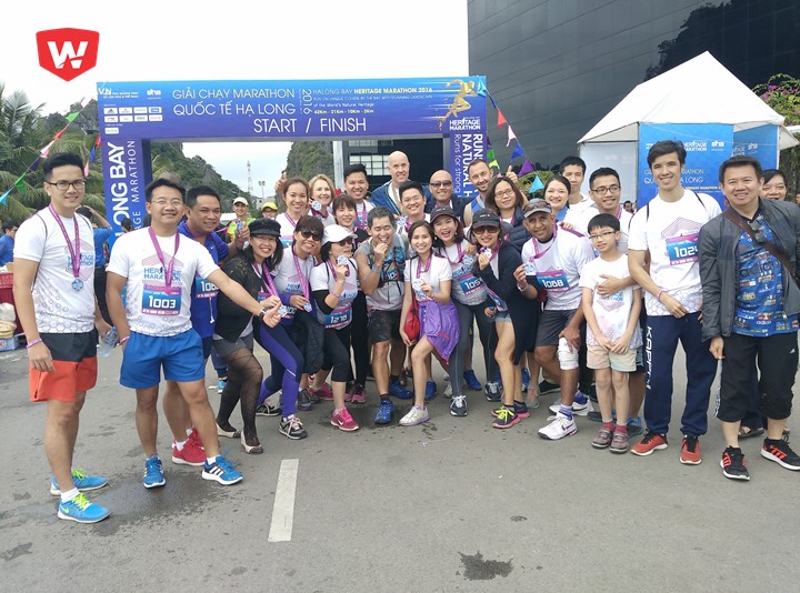 Chạy marathon là cơ hội giao lưu giữa các VĐV từ khắp nơi trên thế giới