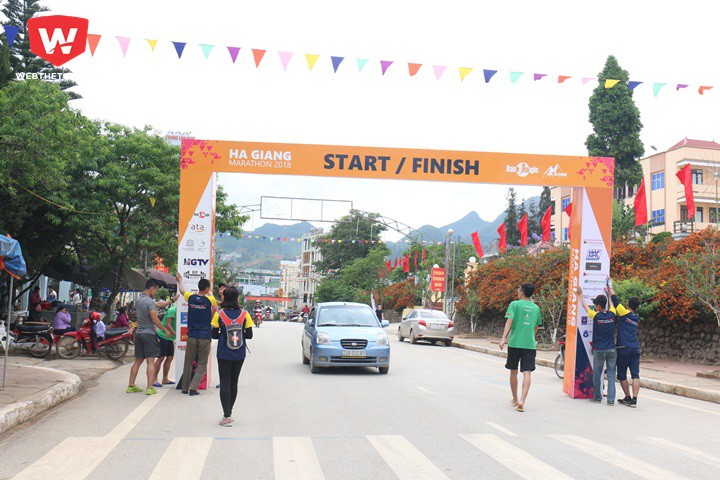 Chiều nay, những khâu chuẩn bị cuối cùng được BTC giải Hà Giang Marathon 2018 gấp rút hoàn tất