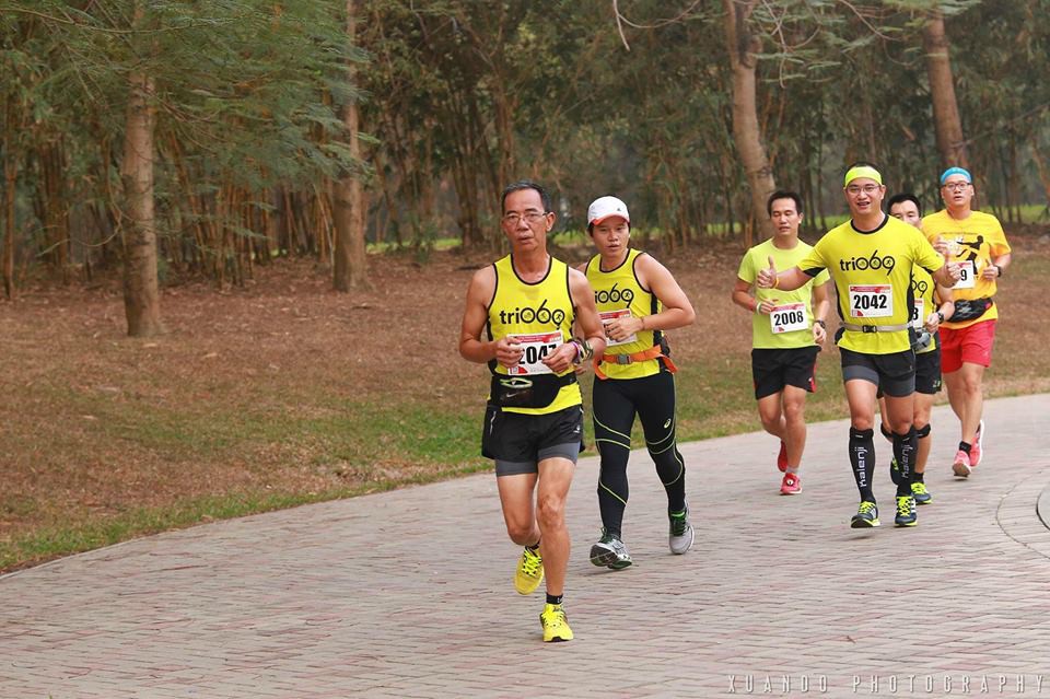 VĐV Lưu Văn Khang hoàn thành half marathon với thời gian 2 giờ 23 phút