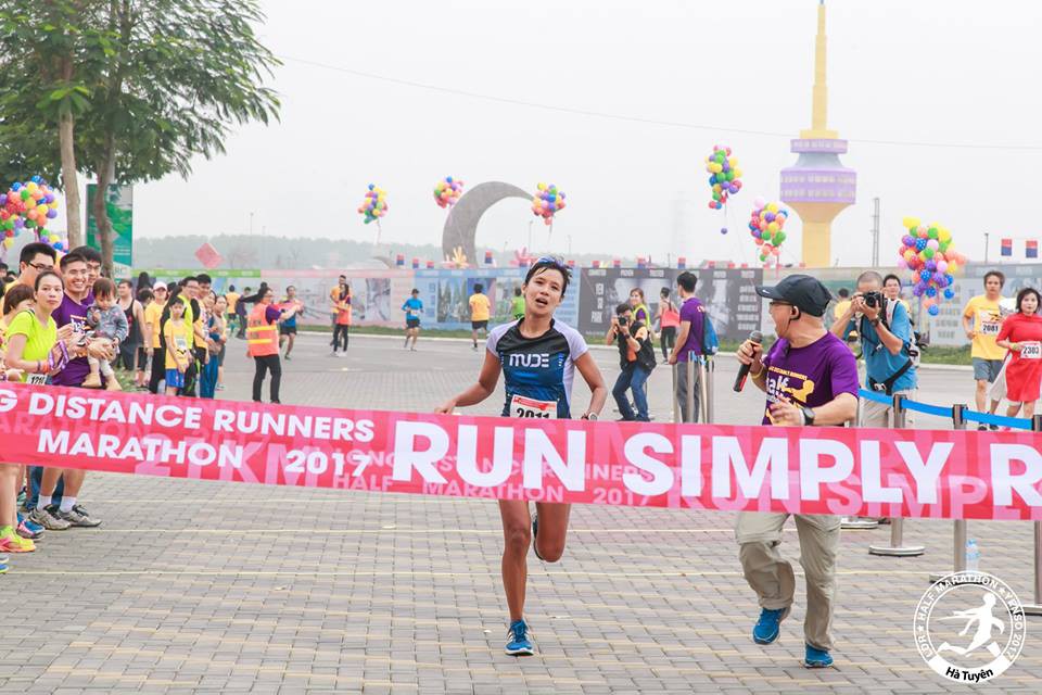 Sara Manurung, vô địch nữ 21km