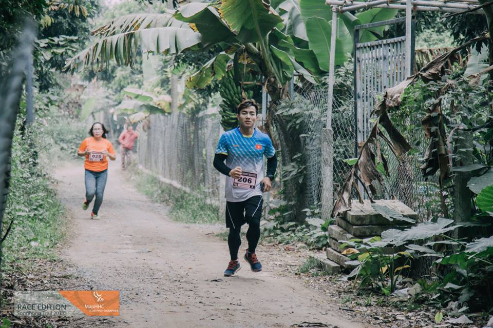 VĐV được yêu thích nhất Cúp Chiến thắng 2016 Phạm Phước Hưng lần đầu tiên tham gia chạy trail