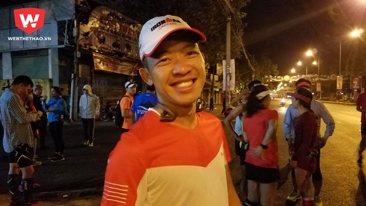 Ironman Trần Đình Minh Anh đã đi xe từ Tp.HCM trong đêm để có mặt ở Buôn Ma Thuột lúc 3 giờ sáng