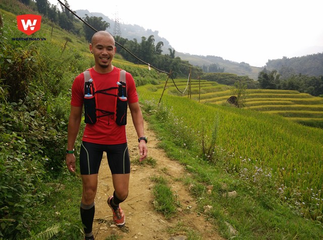 VĐV Alber Yong (Singapore), người đăng ký chạy 100km VMM 2016 sớm nhất với số Bib 1001