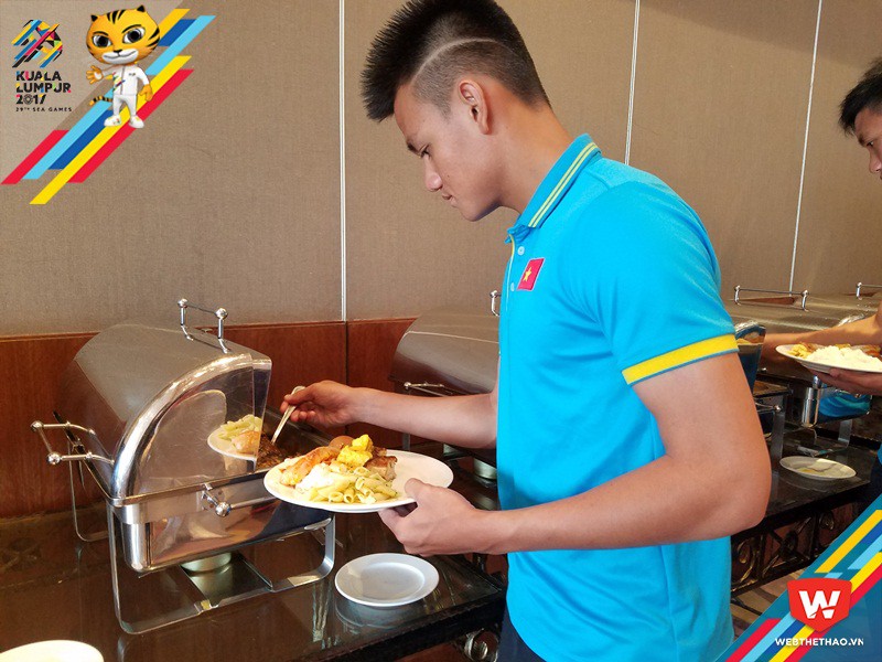 Bữa ăn 5 sao theo phong cách ẩm thực Việt Nam dành cho các tuyển thủ U23 Việt Nam