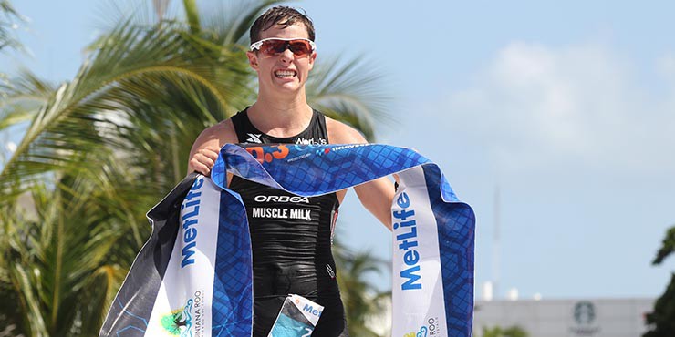 Mauricio Mendez Cruz vô địch nam Ironman 70.3 Cozumel 2016