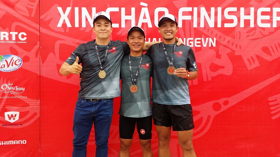 Ba thành viên của đội vô địch TJT: Anh Tú - Minh Thành - Ngân Sơn