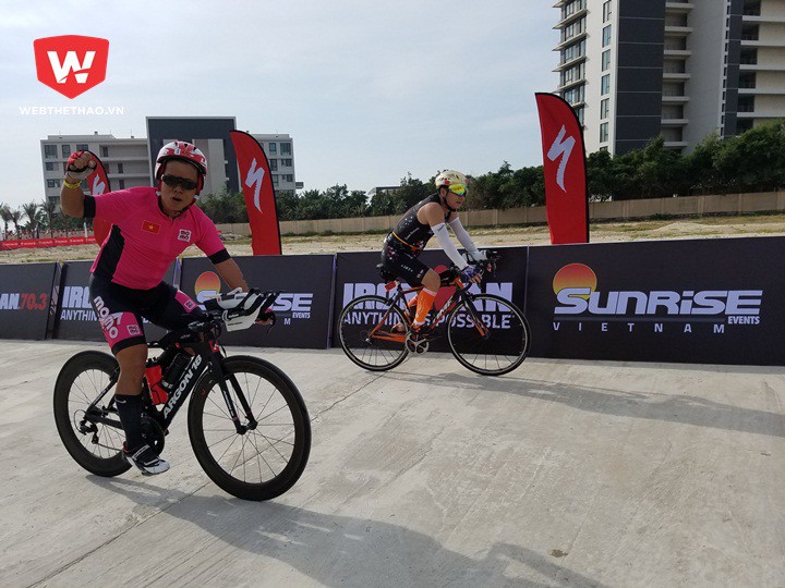 VĐV Phạm Thành Đức, CEO MoMo, từng hoàn thành Ironman 140.6 tại Australia hồi năm ngoái