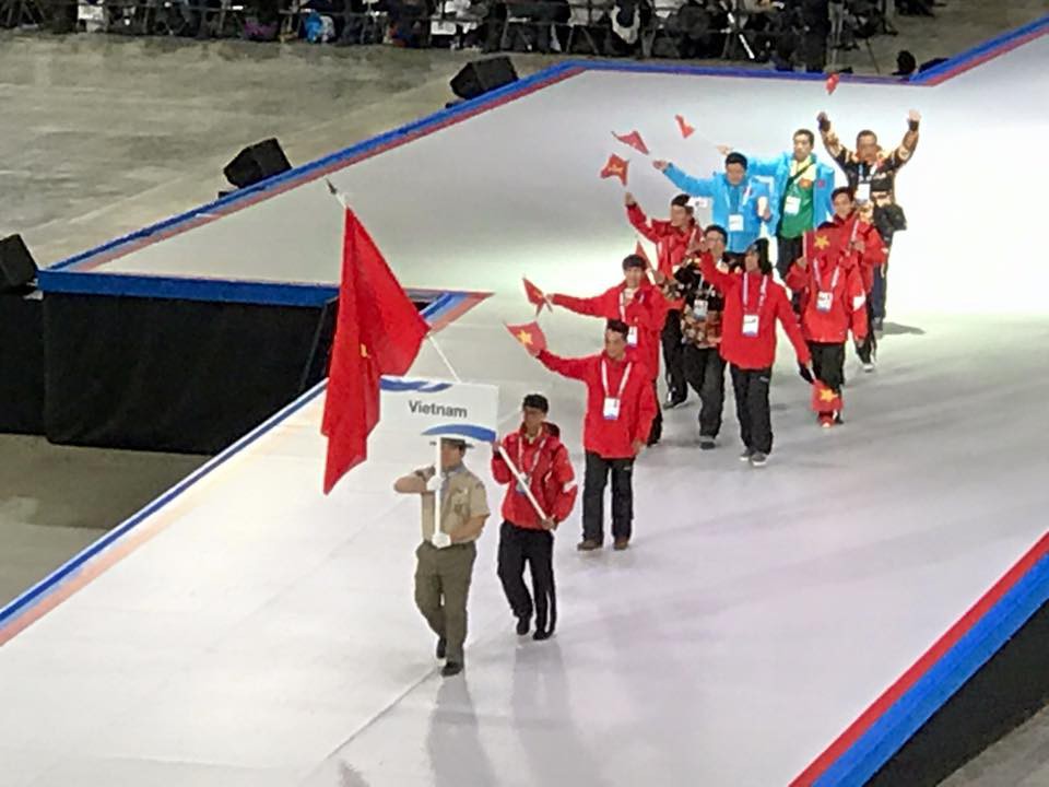 Đoàn Việt Nam lần đầu tiên trong lịch sử tham dự một giải thể thao mùa Đông tại Winter Games 2017