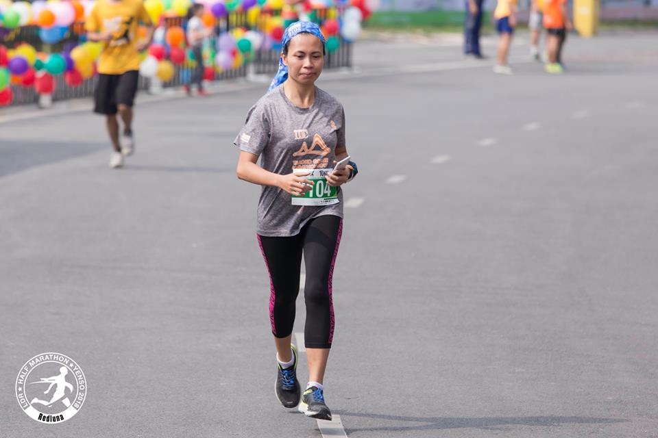 Trang Hạ tham gia giải chạy LDR Half Marathon 2018 2 tuần trước khi đi Boston