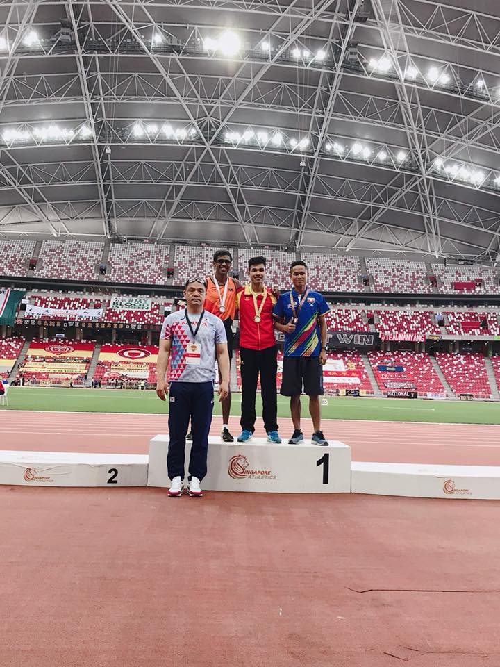 Lê Trung Đức giành HCV thứ 2 ở nội dung 5000m nam tại giải điền kinh Singapore mở rộng 2018