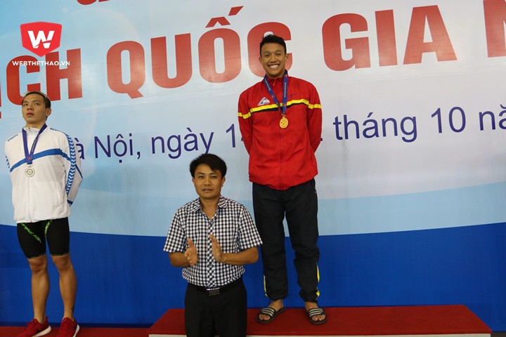Lê Nguyễn Paul giành HCV, phá KLQG 100m bơi ngửa nam