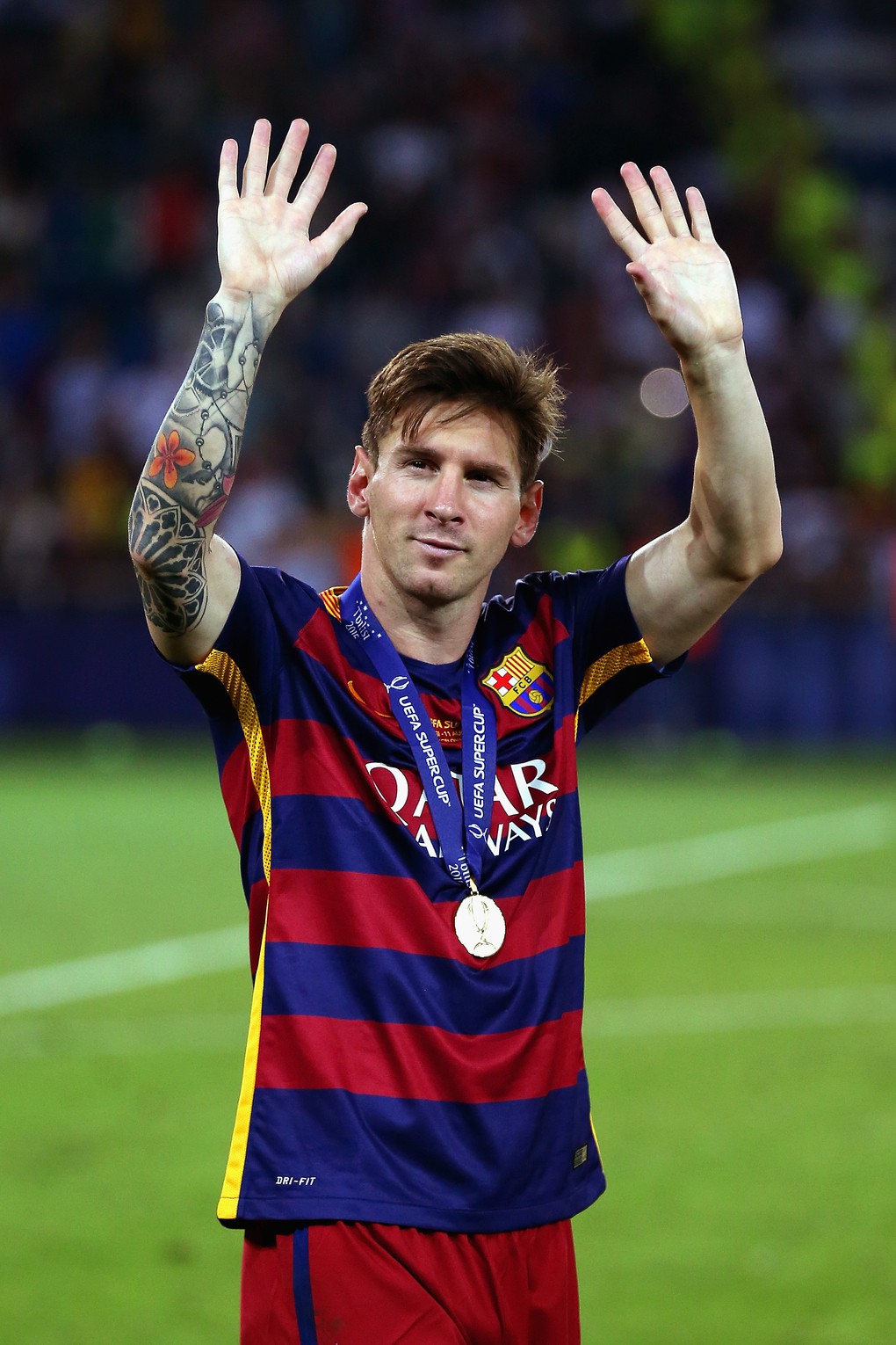 Messi sẽ ở lại Nou Camp đến năm 2022