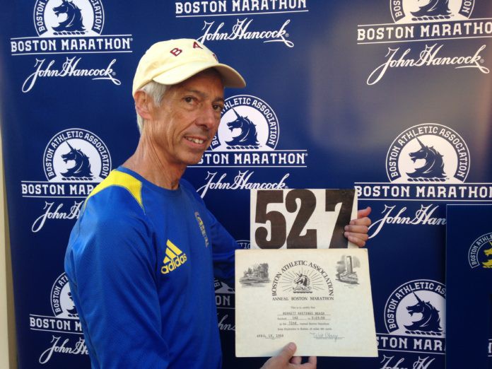 Ben Beach tham dự giải Boston Marathon lần thứ 50 liên tiếp và thứ Hai tuần sau