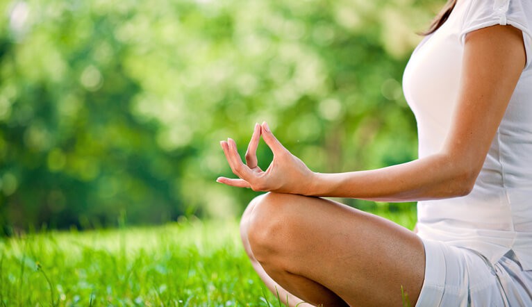Yoga làm dịu cơn đau và tăng sức chịu đựng của người bệnh