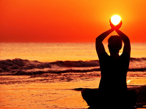 Yoga là phương pháp luyện tâm và luyện thân cổ xưa bắt nguồn từ Ấn Độ