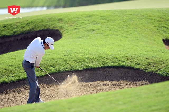 Tuy khó khăn và không một golfer nào muốn bóng của mình tìm đến bunker...