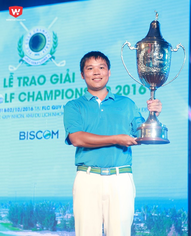 Làm quen với golf chỉ có 4 năm nhưng Quốc Mến đã tự tin đánh bại rất nhiều golfer với kinh nghiệm hàng chục năm để bước lên ngôi vị cao nhất của giải FLC Golf Championship 2016  