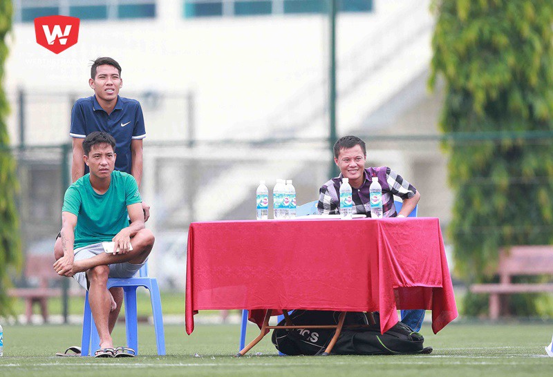 Đặc biệt trận chung kết còn có sự xuất hiện của cựu tuyển thủ QG Phạm Thành Lương cùng hai cầu thủ đến từ CLB Sanna Khánh Hoà BVN là Nhật Nam và Quốc Trí. 