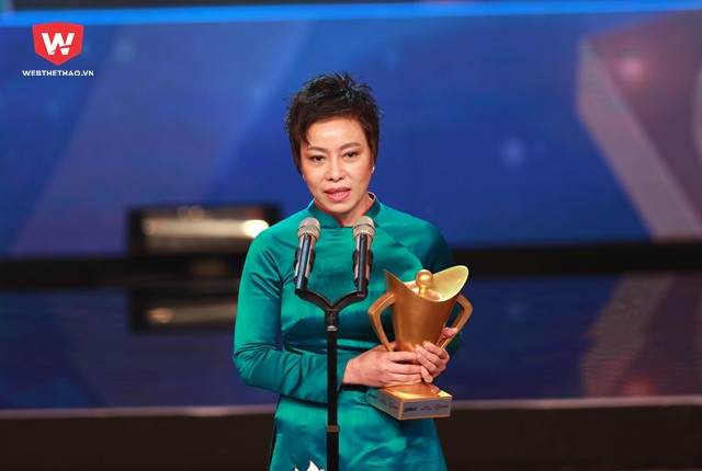 Tại hạng mục '' HLV xuất sắc nhất'', người thầy của xạ thủ Hoàng Xuân Vinh giành cúp đúng như dự đoán của giới chuyên môn.