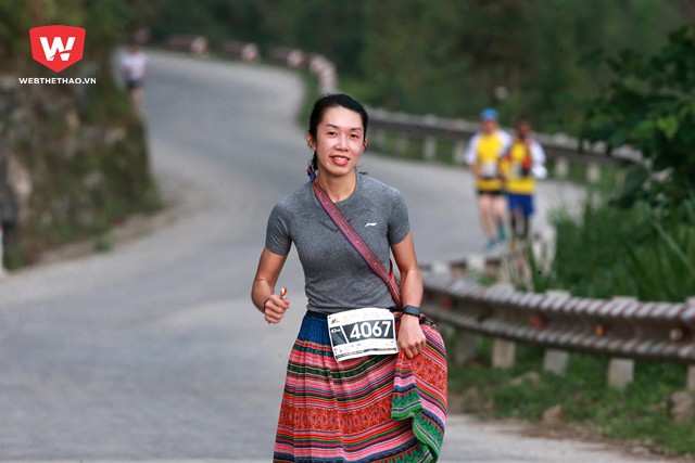 Nhìn nữ runner Vũ Yến luôn nở nụ cười trên suốt đường chạy đủ để mọi người biết là cô thoải mái như thế nào.