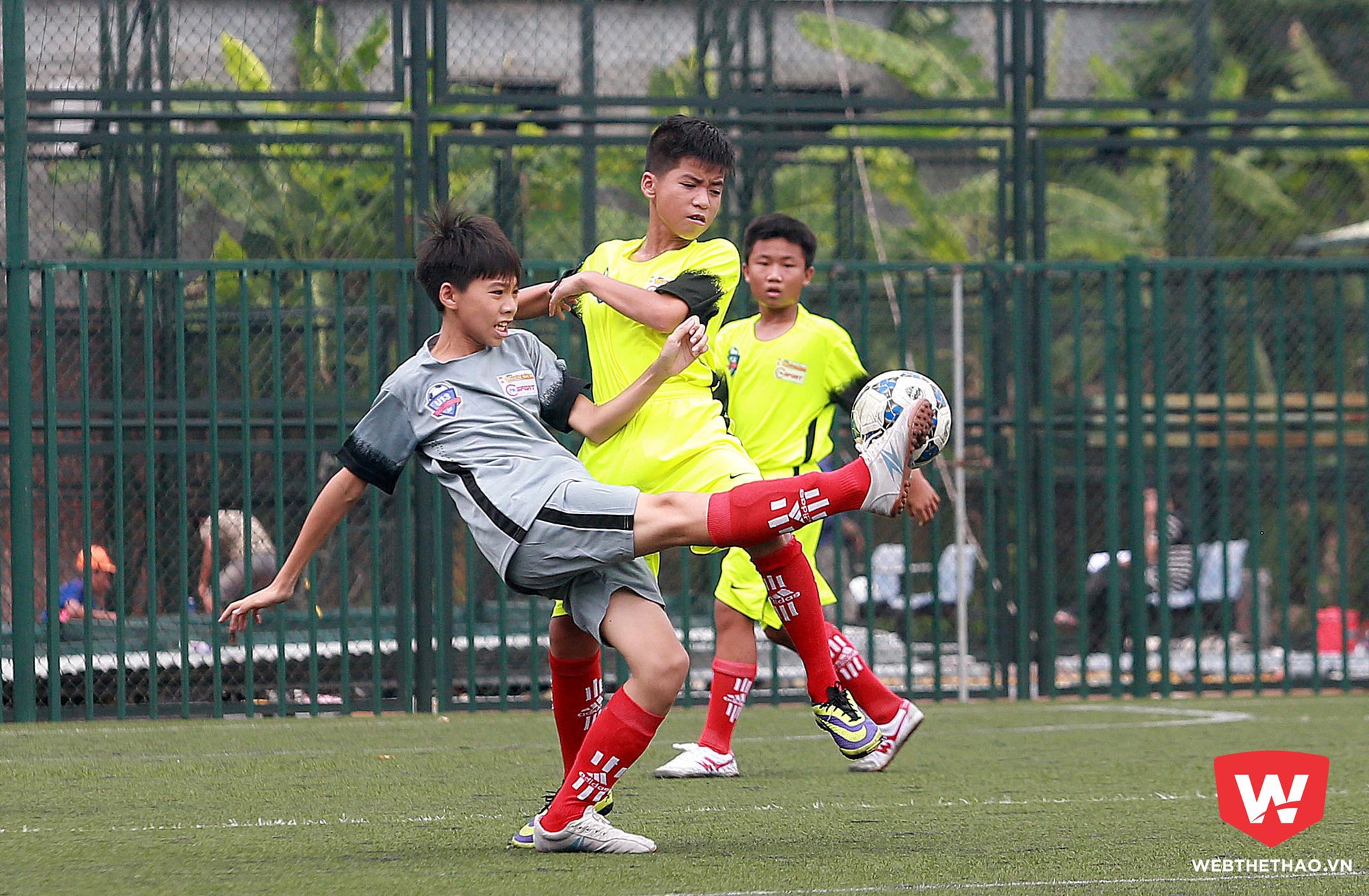 Hai đại diện đến từ Hải Dương và TP Hồ Chí Minh cũng cống hiến cho tất cả khán giả trên sân một trận cầu hấp dẫn với khá nhiều bàn thắng được ghi.