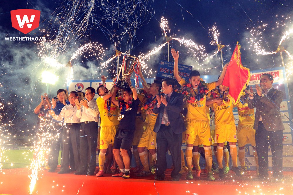 Hà Nội T&T đăng quang ngôi vô địch VCK U.21 QG 2016.