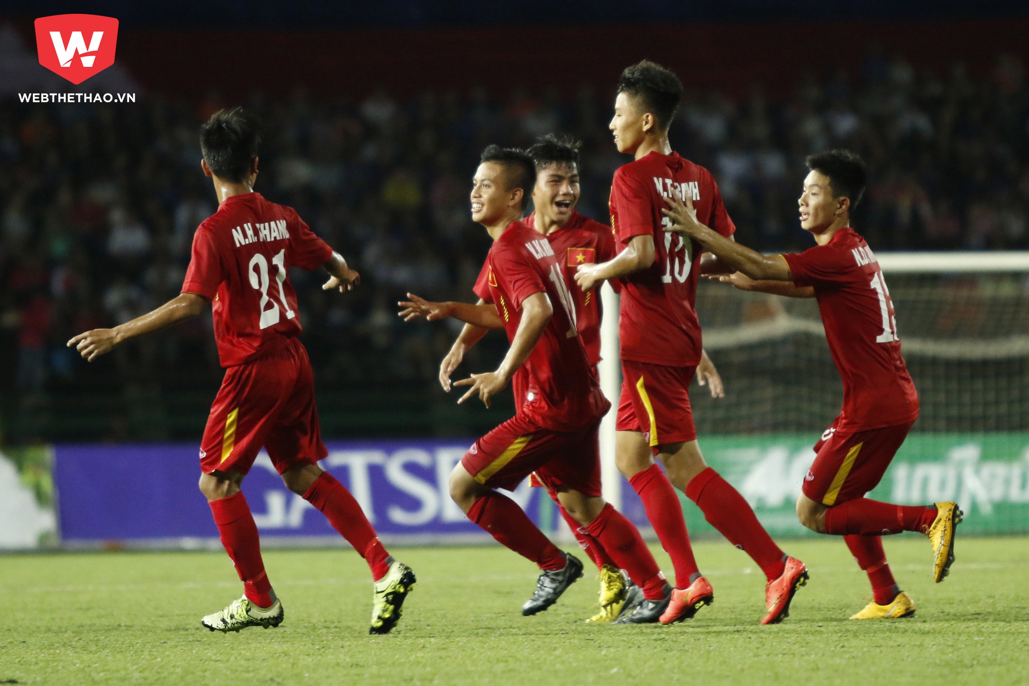 U,16 Việt Nam gây ấn tượng đậm nét trong lòng người hâm mộ cả nước bởi bản lĩnh thi đấu khá vững vàng. Ảnh: Anh Khoa
