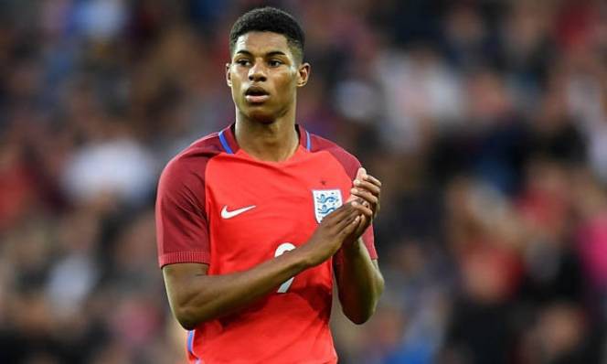 Rashford rất khó cạnh tranh với những người đàn anh trên hàng công ĐT Anh.