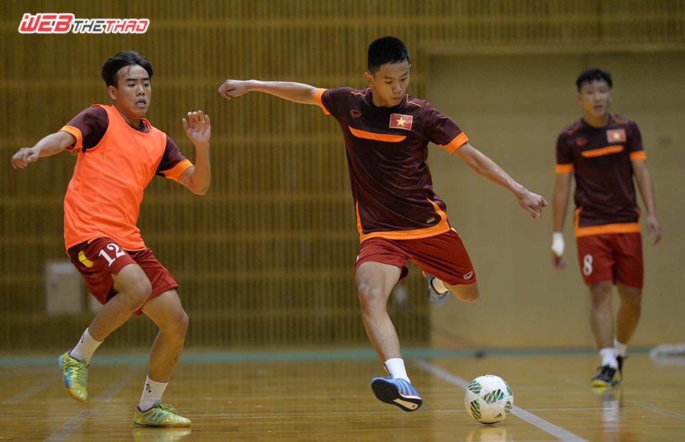 ĐT Futsal VN háo hức tập luyện chờ màn tái đấu Nhật Bản chiều nay.