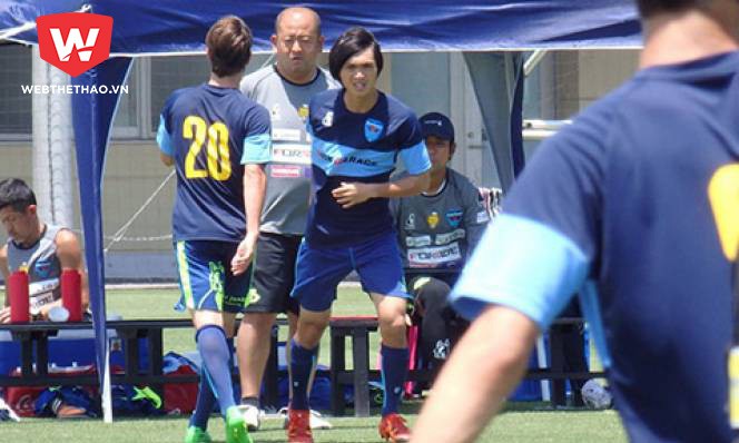 Tiền vệ Tuấn Anh lần đầu đá chính ghi bàn giúp Yokohama FC đi tiếp ở Cúp Hoàng Đế.