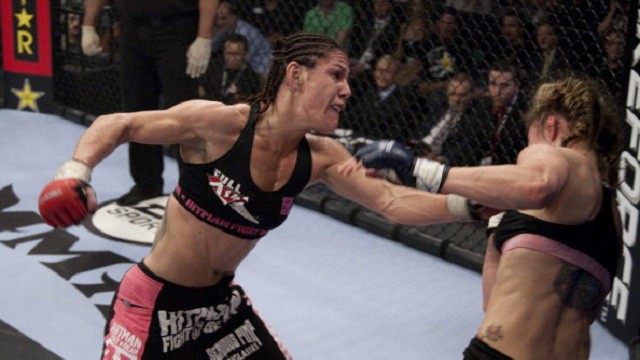 Cyborg sẽ có trận ra mắt UFC