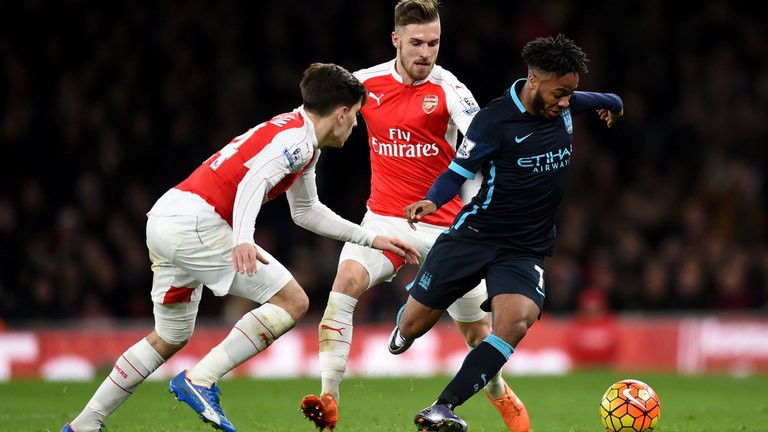 Cả hai đều nỗ lực gi&agrave;nh v&eacute; dự Champions League