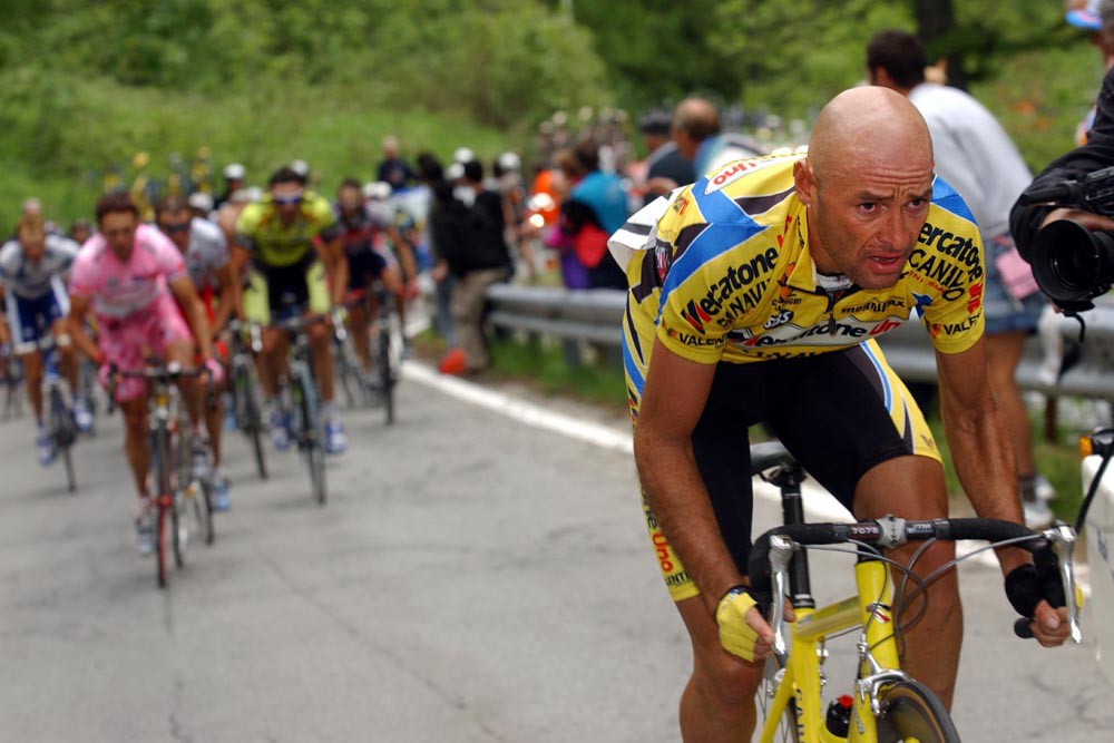 Pantani đã qua đời vào năm 2004 do dùng cocaine quá liều