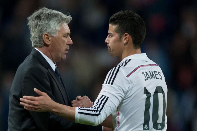 Không còn Ancelotti, James gặp khó khăn với Benitez và Zidane