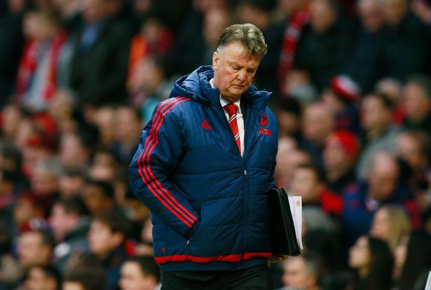 Van Gaal giận dữ đáp trả giới truyền thông