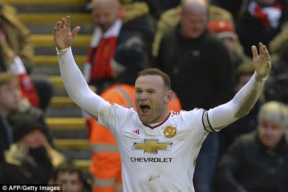 Làm người hùng của derby nước Anh, Rooney vượt qua Henry
