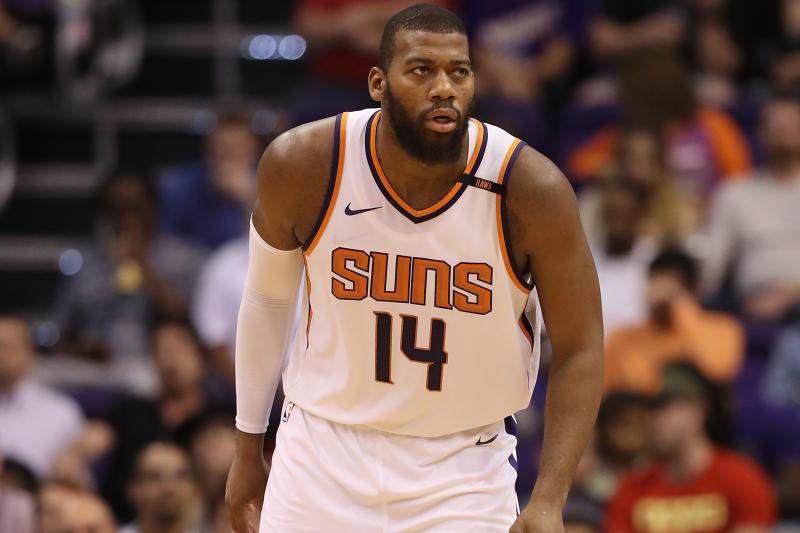 Tin NBA ngày 3/2: Greg Monroe gia nhập đội bóng mới thứ 2 trong mùa 2017-18.