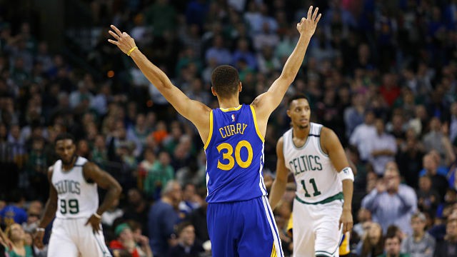Tin NBA ngày 22/3: Curry dự kiến sắp trở lại.