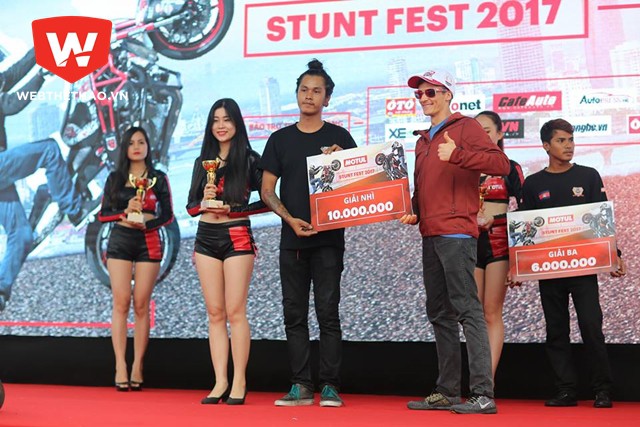 Stunter Thái Lan Saroj Sangonta đạt giải nhì